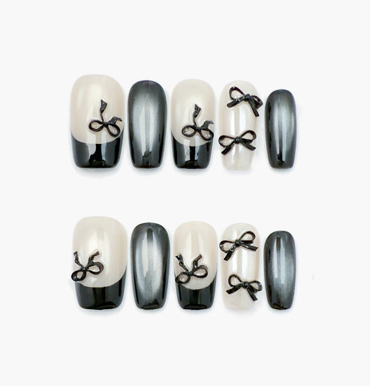 Noir Press-On Nails – Silver & Black Gradient Cat Eye with 3D Black Bow, Medium Square Full-Cover Set