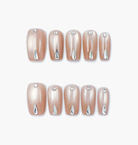 Nude Drop Press-On Nails – Soft Champagne Cat Eye with Teardrop Diamond, Medium Square Full-Cover Set
