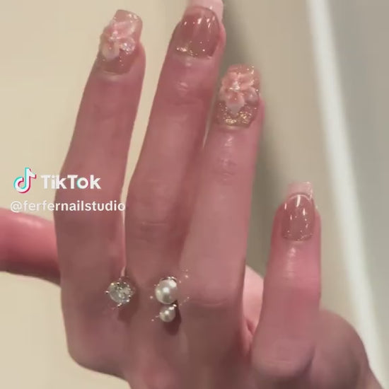 Video: Nude Beige French Tip Press On Nails with 3D Pearl Flower - Medium Square Fake Nails, Elegant Bridal On-Hand Demo
